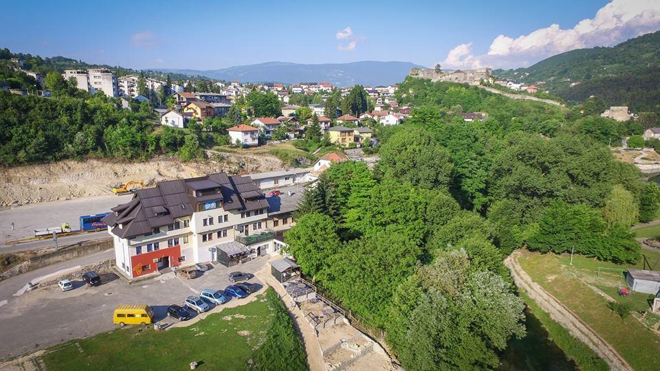 Sobe Sa Kupatilom Jajce Exteriér fotografie