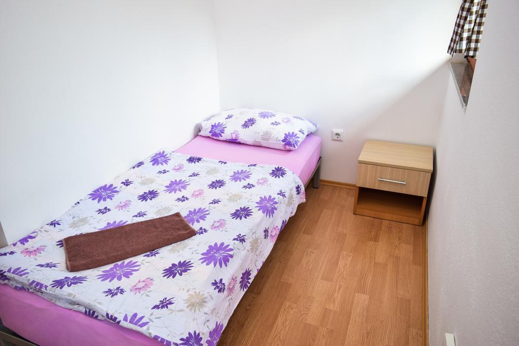 Sobe Sa Kupatilom Jajce Exteriér fotografie